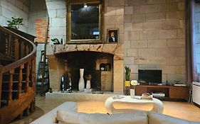 Hotel Robin Quantin In The Heart Of Old Tours